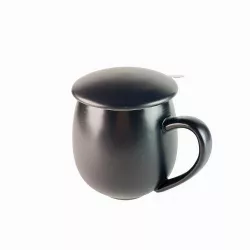 Tasse Haiku noire avec infuseur intégré pour une praticité et élégance.