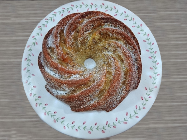 bundt cake cannelle et pommes caramélisées